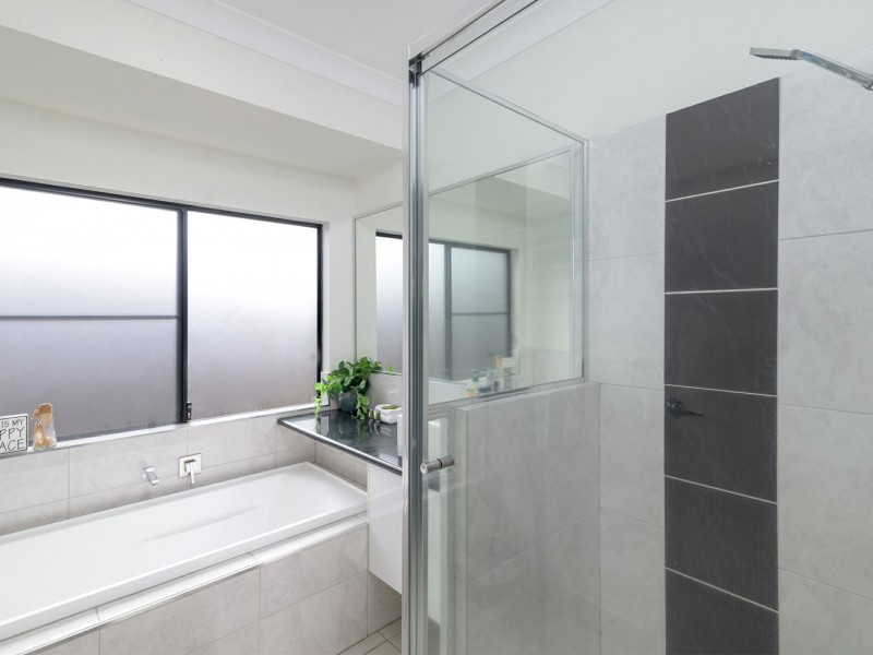 18 Lou Prince Drive, Cooya Beach QLD 4873