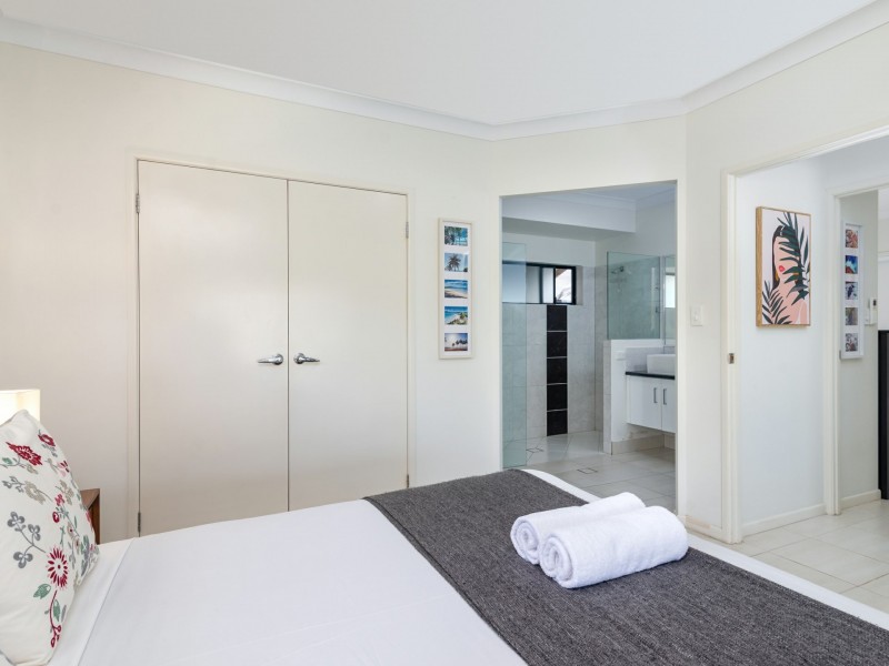 18 Lou Prince Drive, Cooya Beach QLD 4873