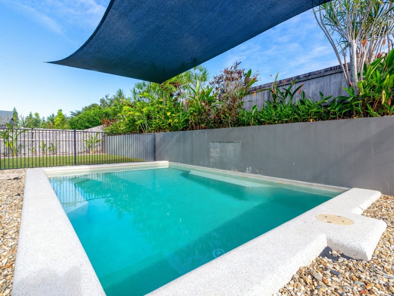 18 Lou Prince Drive, Cooya Beach QLD 4873