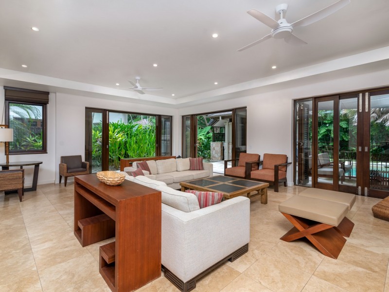 303 Sea Temple/22-36 Mitre Street, Port Douglas QLD 4877