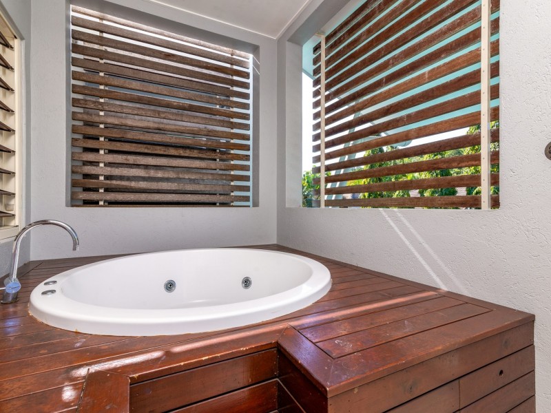 34 Mantra Aqueous/3-5 Davidson Street, Port Douglas QLD 4877