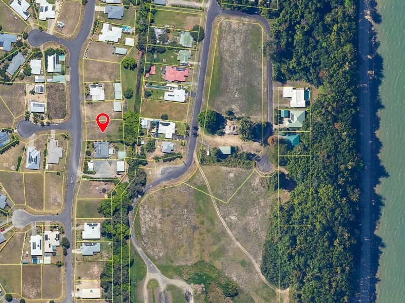24 Ives Avenue, Wonga Beach QLD 4873