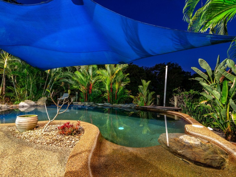 65 Ocean View Road, Port Douglas QLD 4877