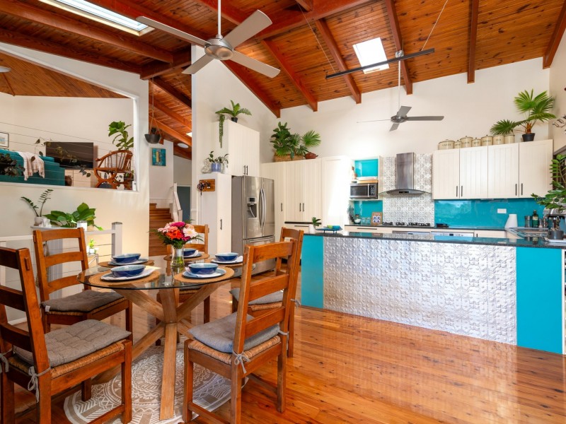 65 Ocean View Road, Port Douglas QLD 4877