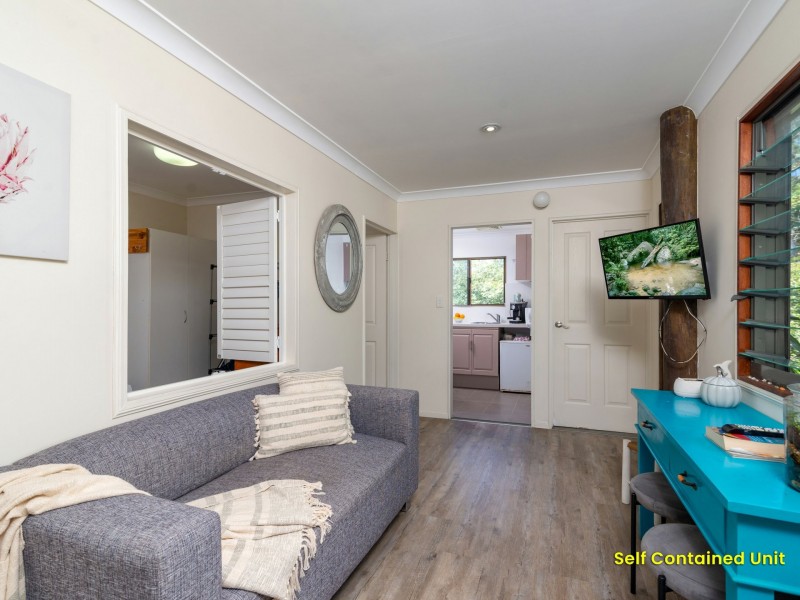 65 Ocean View Road, Port Douglas QLD 4877