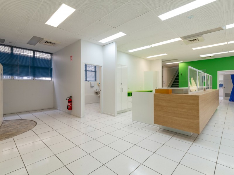 4 Front Street, Mossman QLD 4873