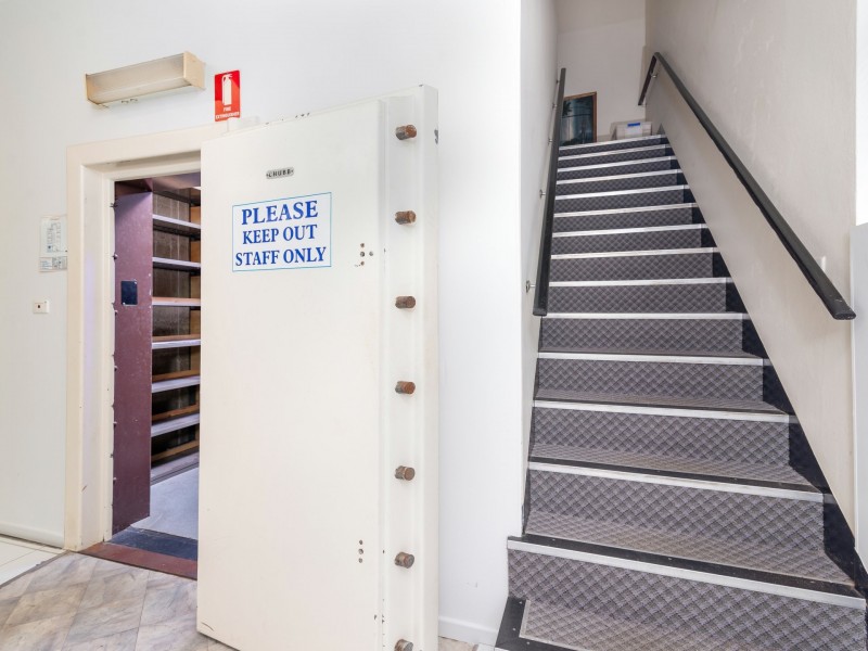 4 Front Street, Mossman QLD 4873