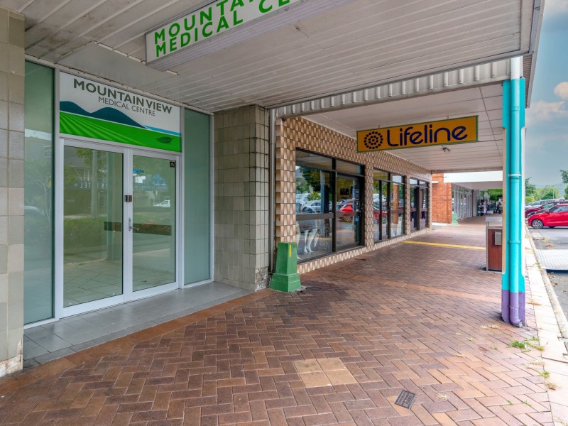 4 Front Street, Mossman QLD 4873