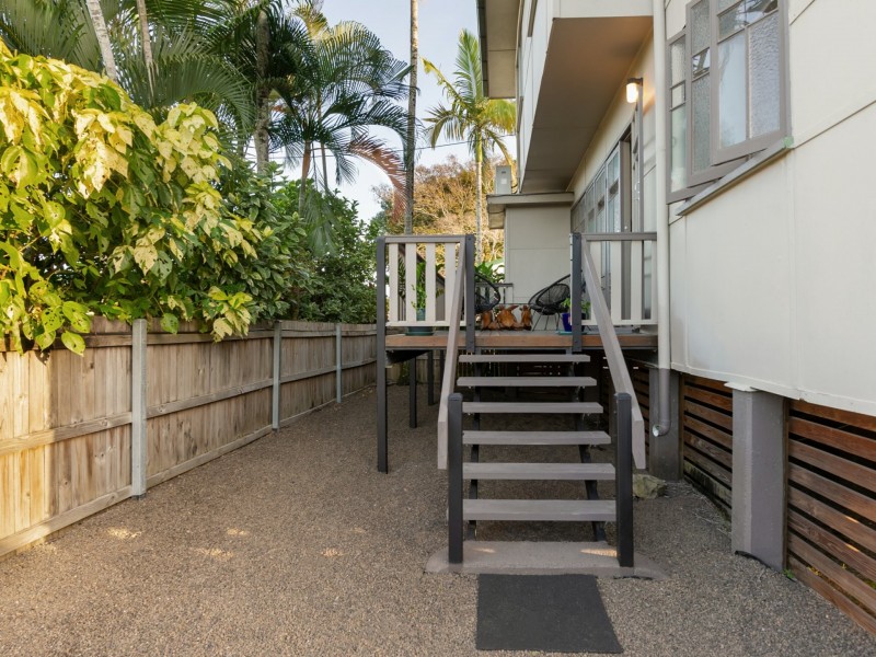2/8 Mossman Street, Mossman QLD 4873