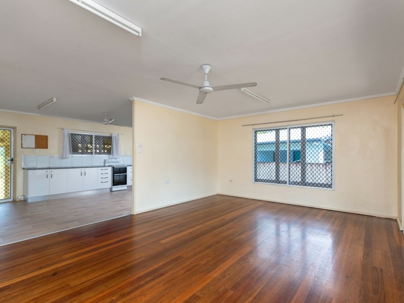 74 Alchera Drive, Mossman QLD 4873