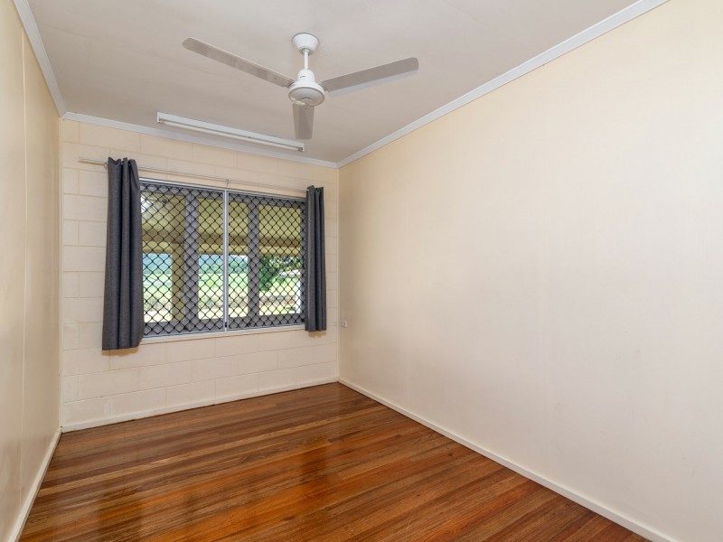 74 Alchera Drive, Mossman QLD 4873