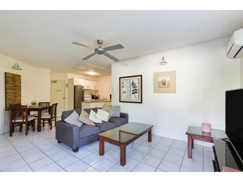 10 Queenslander/8-10 Mudlo  Street, Port Douglas QLD 4877