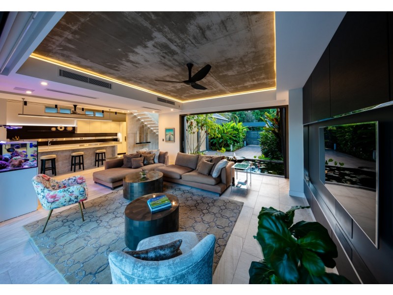 13 Cascade Drive, Port Douglas QLD 4877