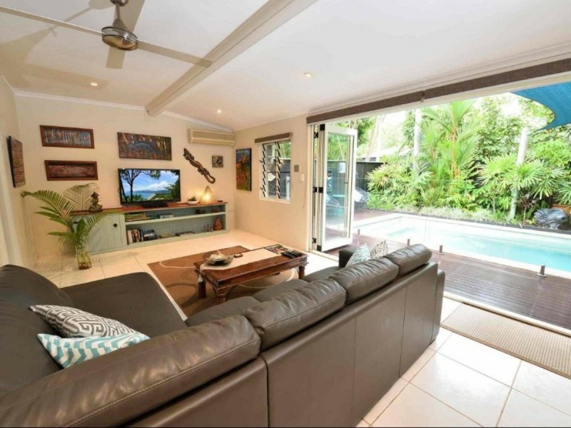 2/4 Ti Tree Street, Port Douglas QLD 4877