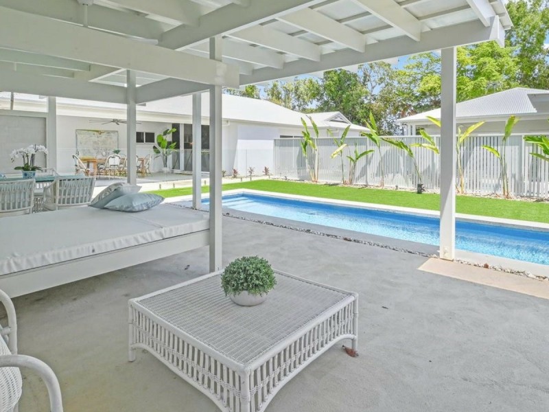 11-15 Dickson Street, Port Douglas QLD 4877