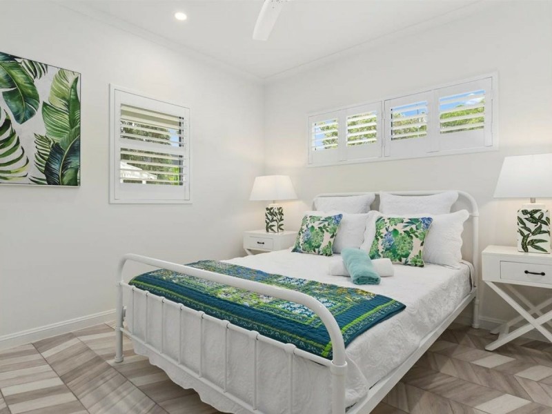 11-15 Dickson Street, Port Douglas QLD 4877