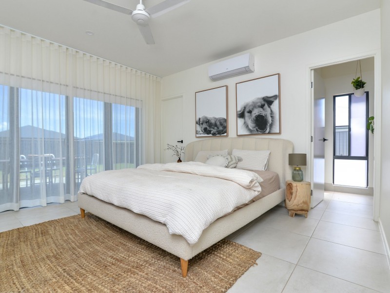 11 Greenbriar Ave, Craiglie QLD 4877