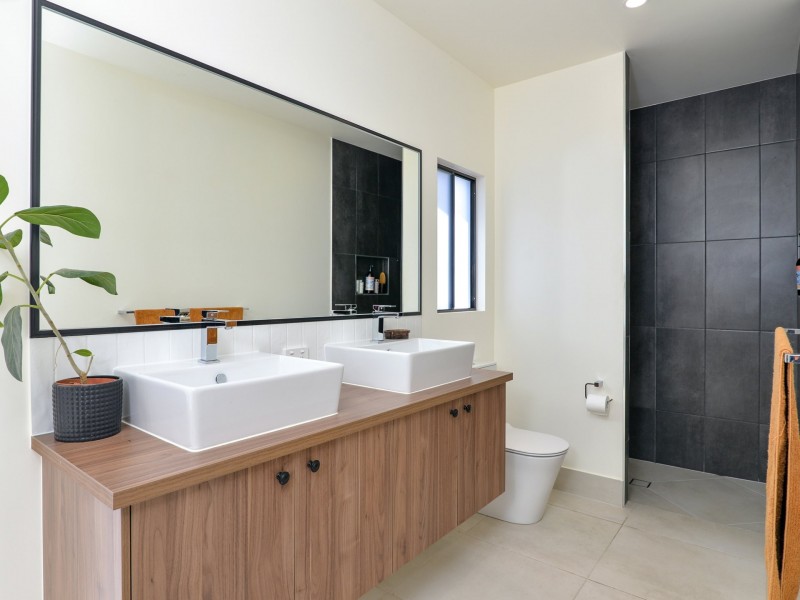 11 Greenbriar Ave, Craiglie QLD 4877