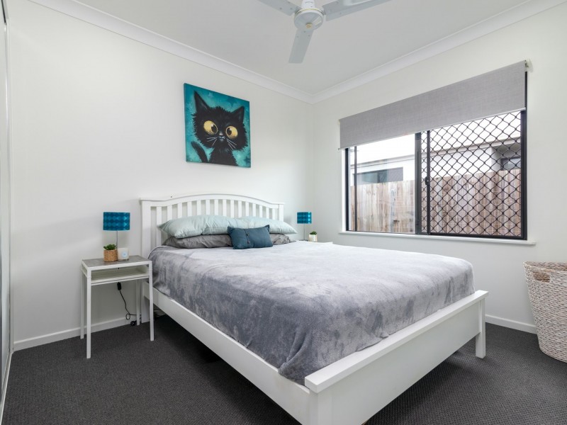 4 Barratta Circle, Trinity Park QLD 4879