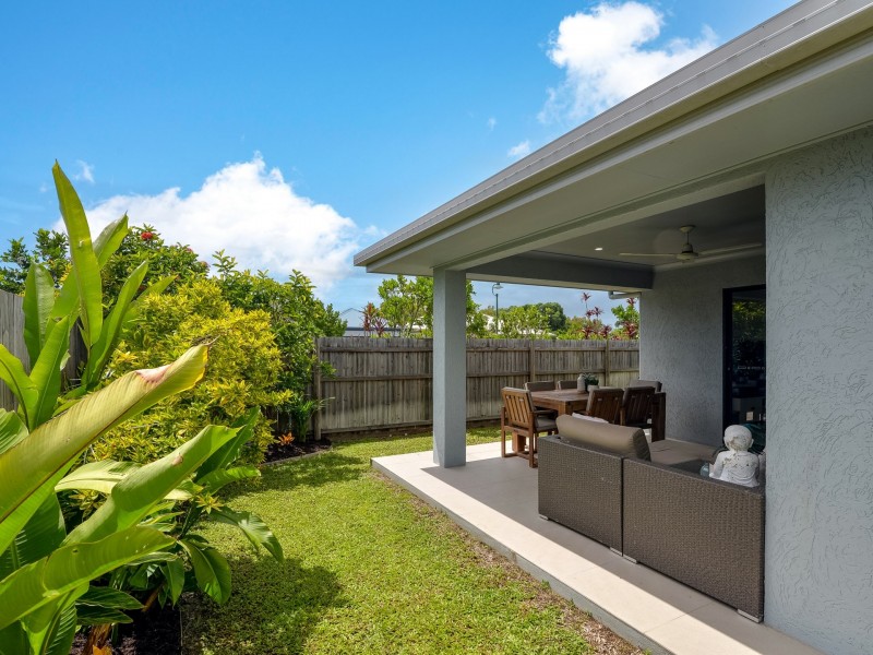 4 Barratta Circle, Trinity Park QLD 4879