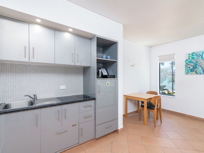 25 Peninsula/9-13 Esplanade, Port Douglas QLD 4877