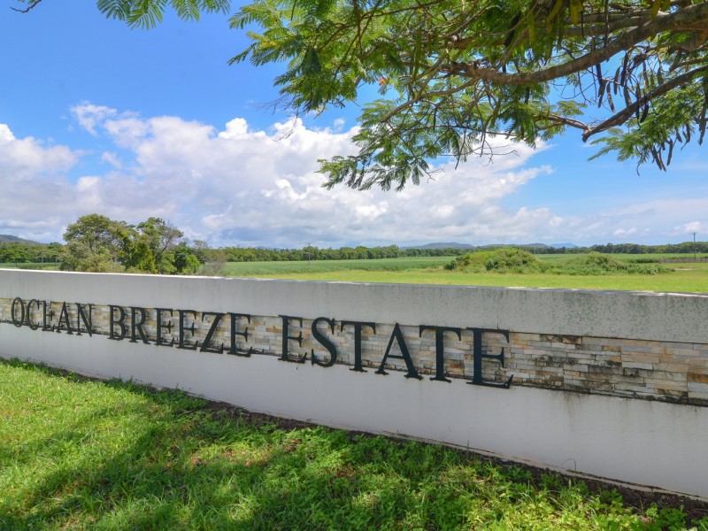 House and Land Packages, Cooya Beach QLD 4873