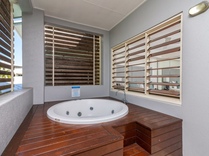 20 Mantra Aqueous/10-12 Owen Street, Port Douglas QLD 4877