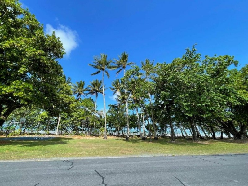 54 Marine Parade, Newell QLD 4873