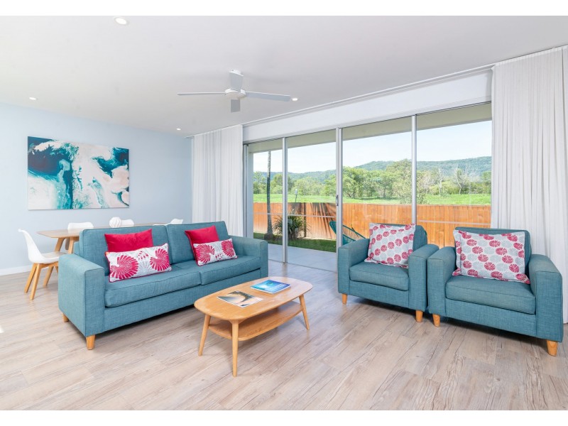 13 Pool/19-37 St Crispins Avenue, Port Douglas QLD 4877