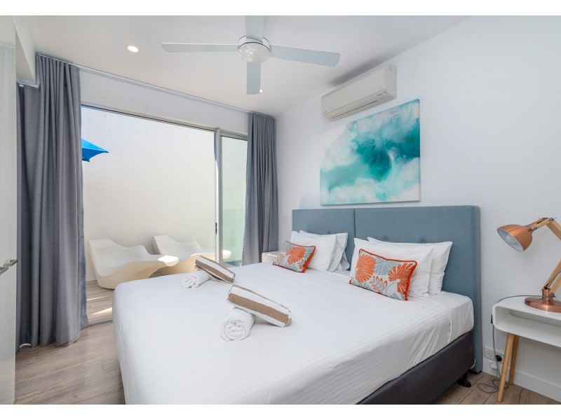 13 Pool/19-37 St Crispins Avenue, Port Douglas QLD 4877