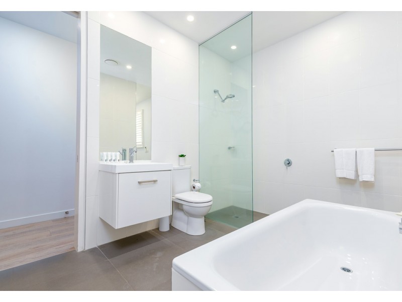 13 Pool/19-37 St Crispins Avenue, Port Douglas QLD 4877