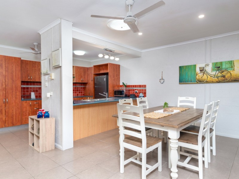 1/4 Ti Tree Street, Port Douglas QLD 4877