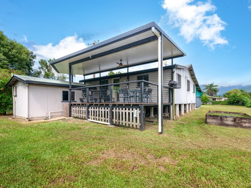 37 Cedars Street, Mossman QLD 4873