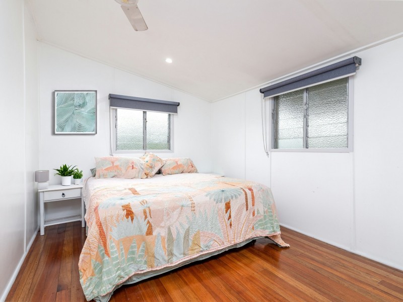 37 Cedars Street, Mossman QLD 4873
