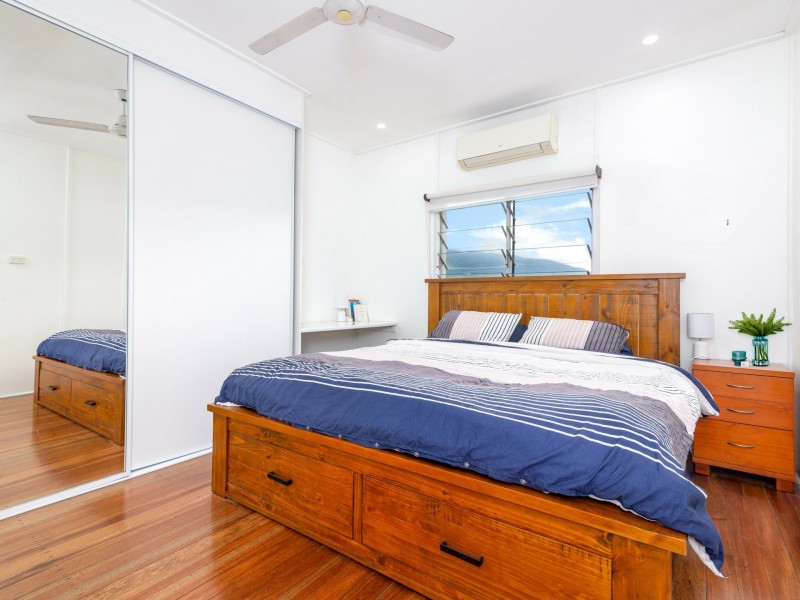 37 Cedars Street, Mossman QLD 4873