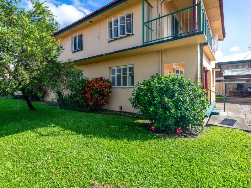 3/6 William Street, Mossman QLD 4873