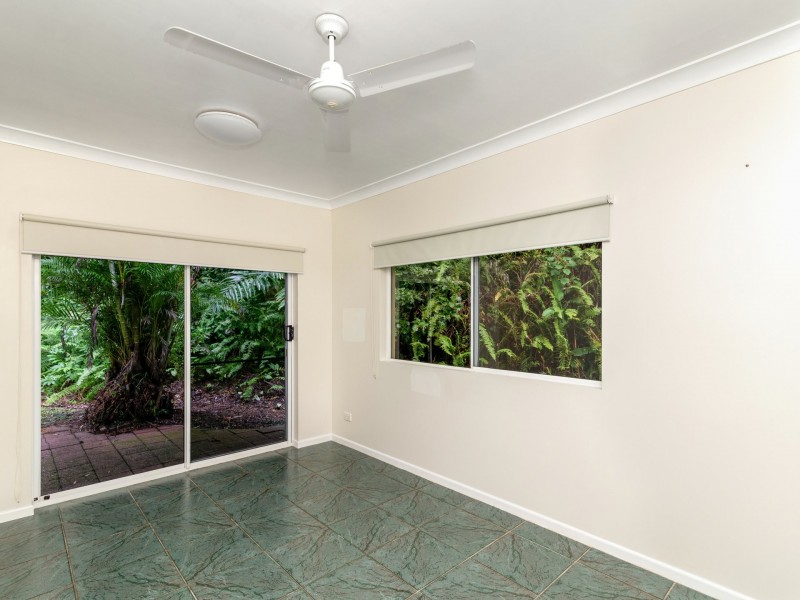 4 Gorge View Crescent, Mossman QLD 4873