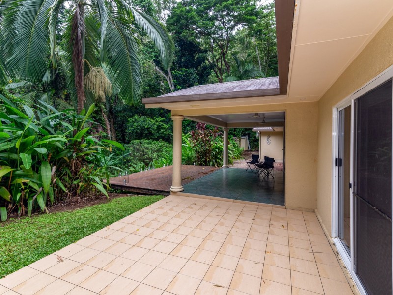 4 Gorge View Crescent, Mossman QLD 4873