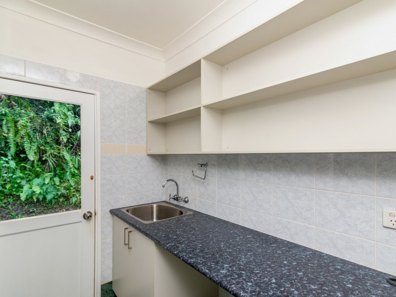 4 Gorge View Crescent, Mossman QLD 4873