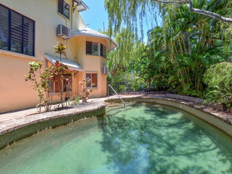 1/32 Mowbray Street, Port Douglas QLD 4877