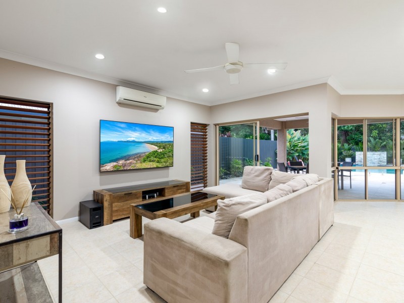 16 Birdwing Street, Port Douglas QLD 4877