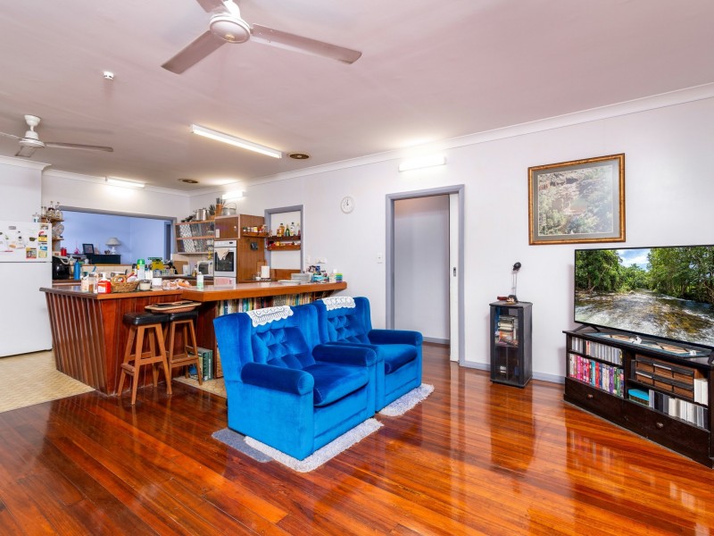 50 Alchera Drive, Mossman QLD 4873