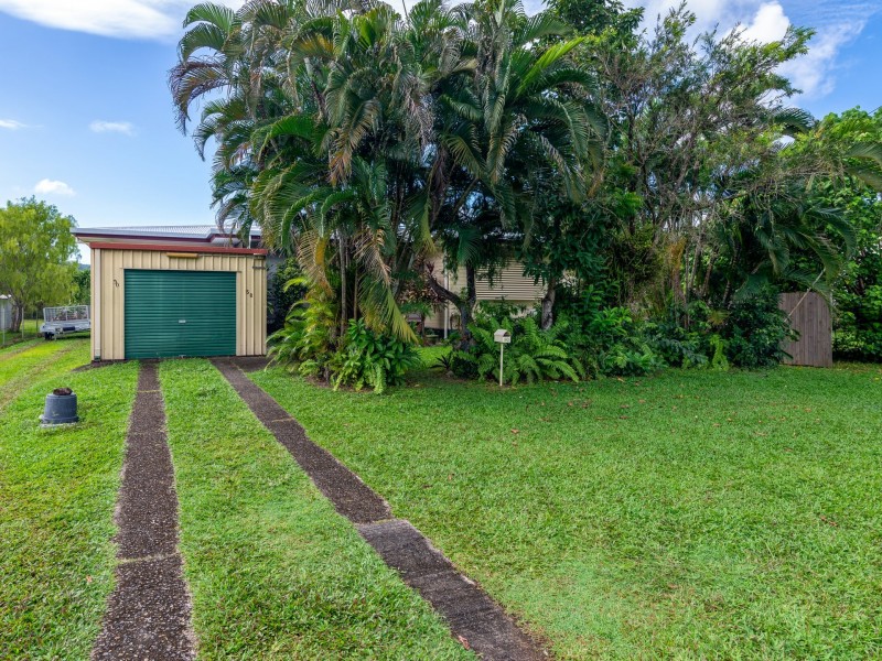 50 Alchera Drive, Mossman QLD 4873