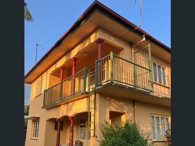 1/6 William Street, Mossman QLD 4873