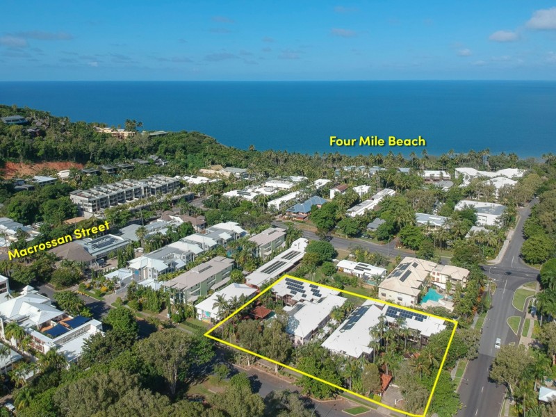 16 Hibiscus Gardens/22-24 Owen Street, Port Douglas QLD 4877