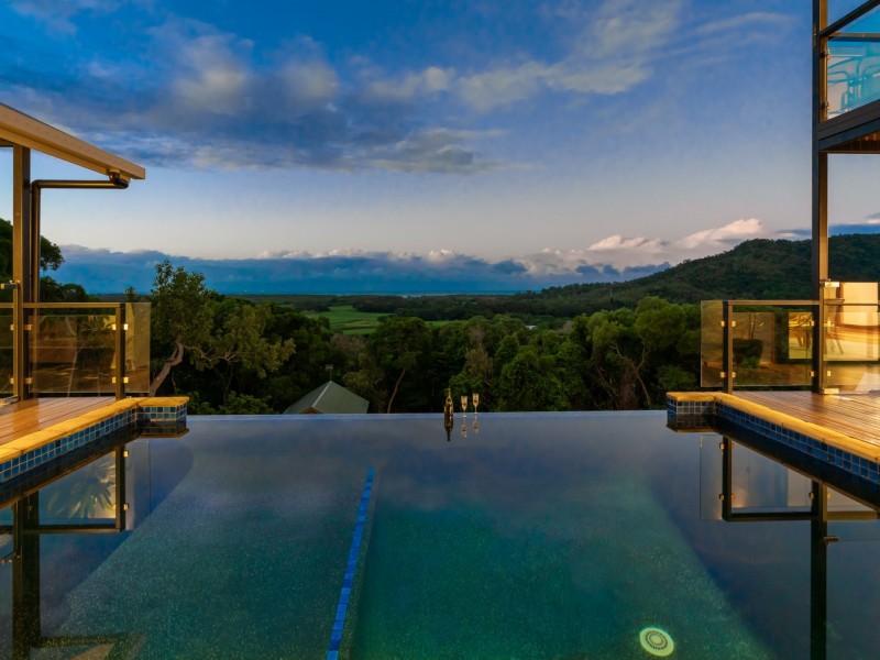 304 Mowbray River Road, Mowbray QLD 4877