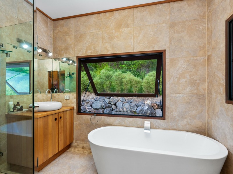 304 Mowbray River Road, Mowbray QLD 4877