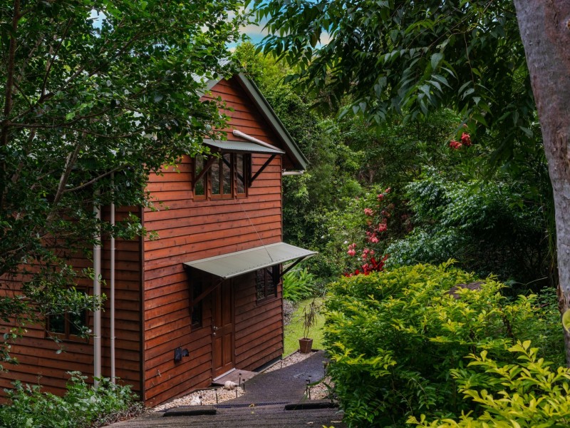 304 Mowbray River Road, Mowbray QLD 4877
