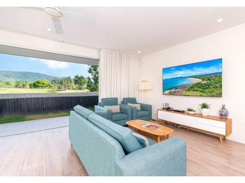 6 Pool/19-37 St Crispins Avenue, Port Douglas QLD 4877