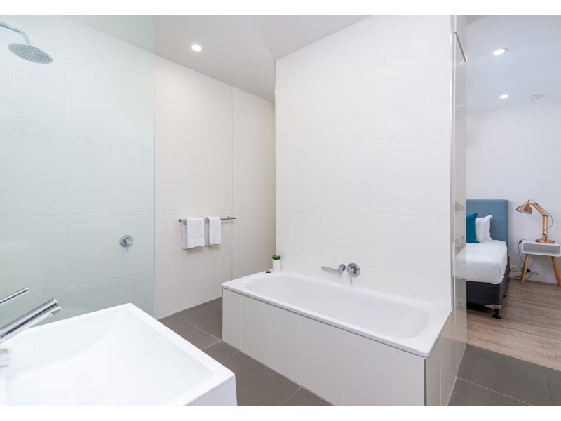 6 Pool/19-37 St Crispins Avenue, Port Douglas QLD 4877